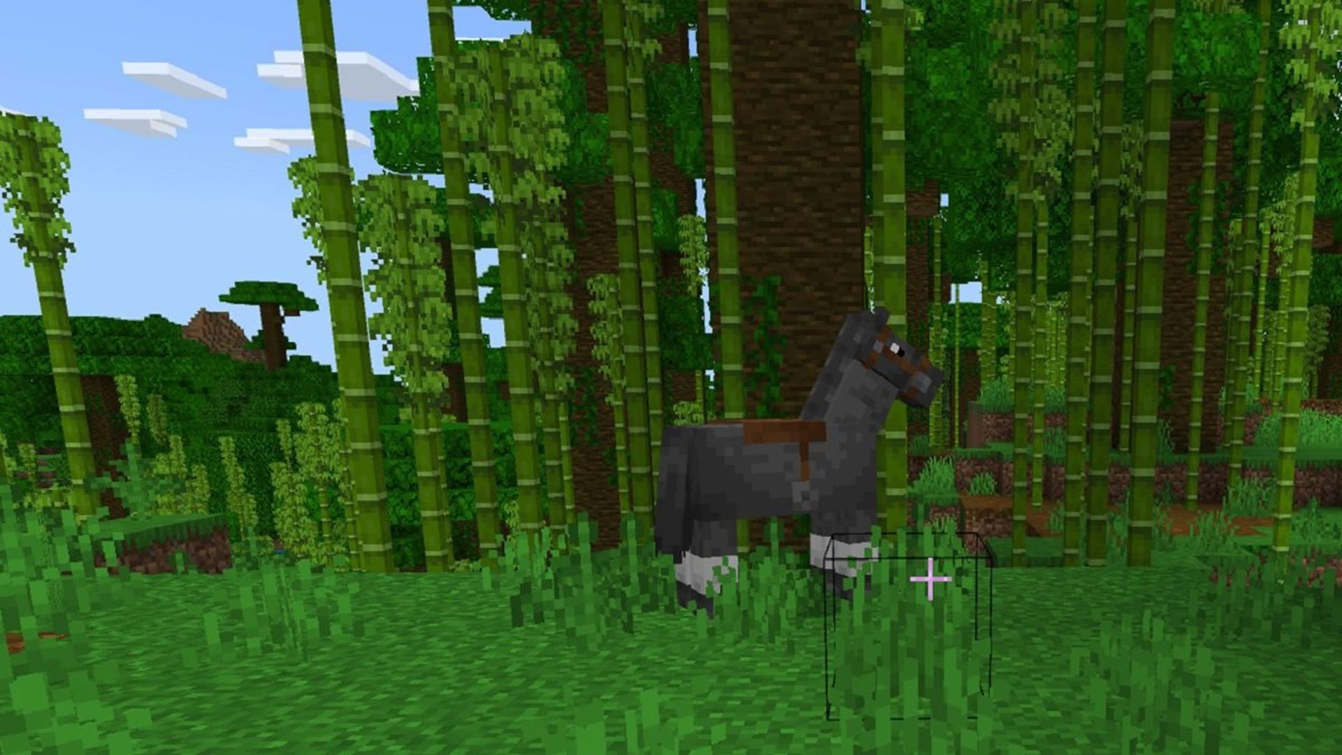 Minecraft 25w20a sürümü ile oyundaki eyerler işlenebilir ve kırkılabilir hale getirildi.