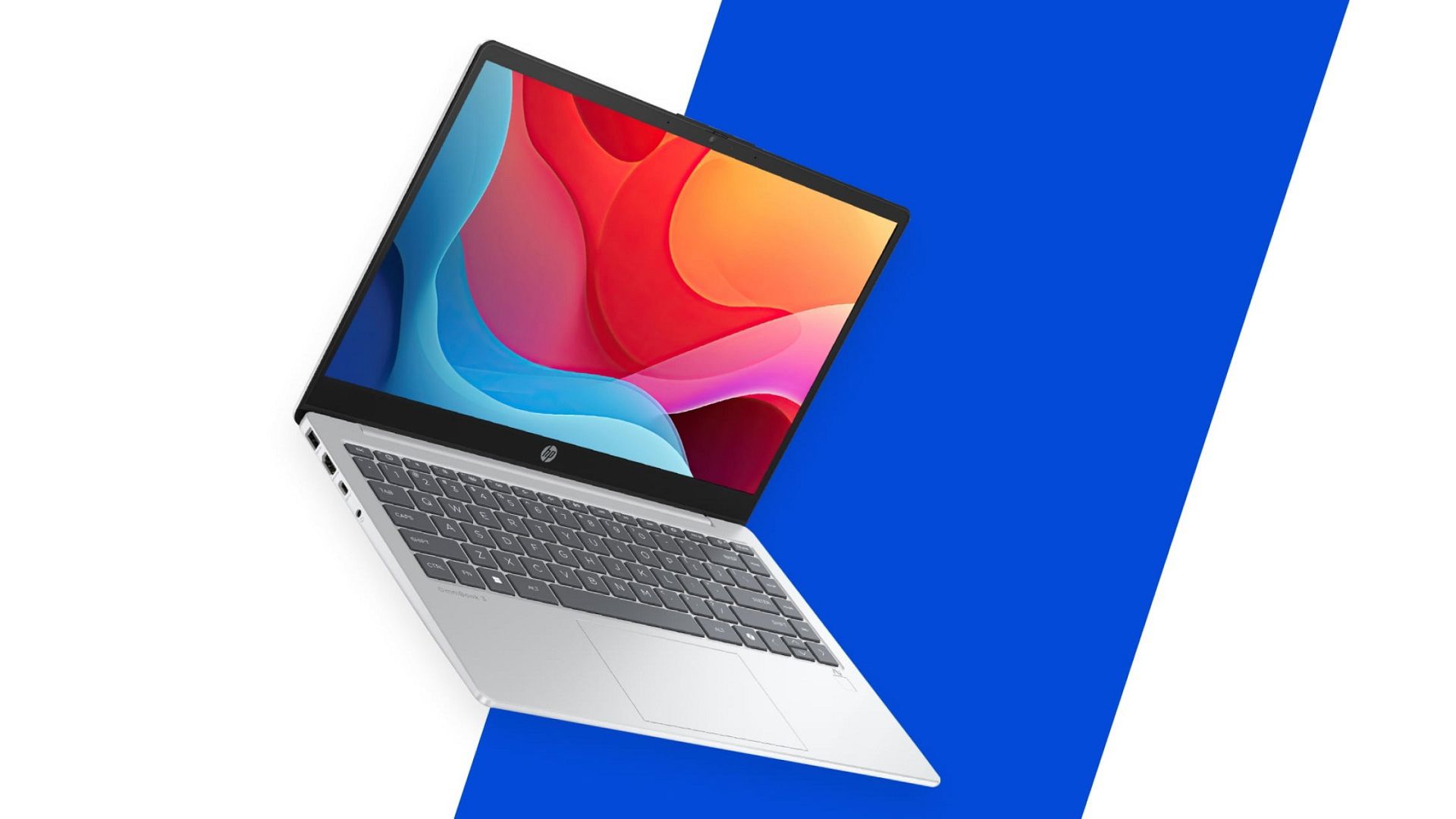 OmniBook 3, 16 inç OLED ile geliyor. HP’nin “45 saate kadar pil” vurgusu, uzun yolculukta da oyundan kopmayan oyuncu için dikkat çekici.