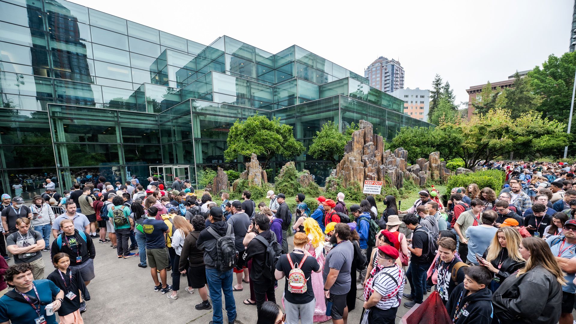 PAX West 2027, 3-6 Eylül 2027 tarihleri arasında Seattle Convention Center'da yapılacak; PAX Unplugged Houston ve PAX East 2027 tarihleri de açıklandı.