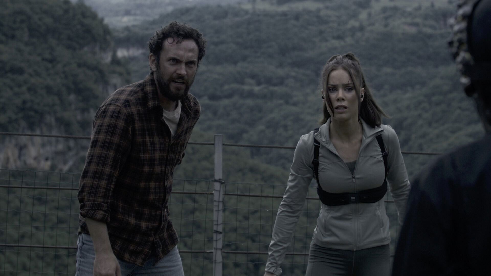 Paul Raschid’in FMV korku-gerilimi The Run, mobil ve sinema gösterimlerinin ardından Steam’e geliyor. Koşu parkuru, bu kez kaçışa dönüşüyor.